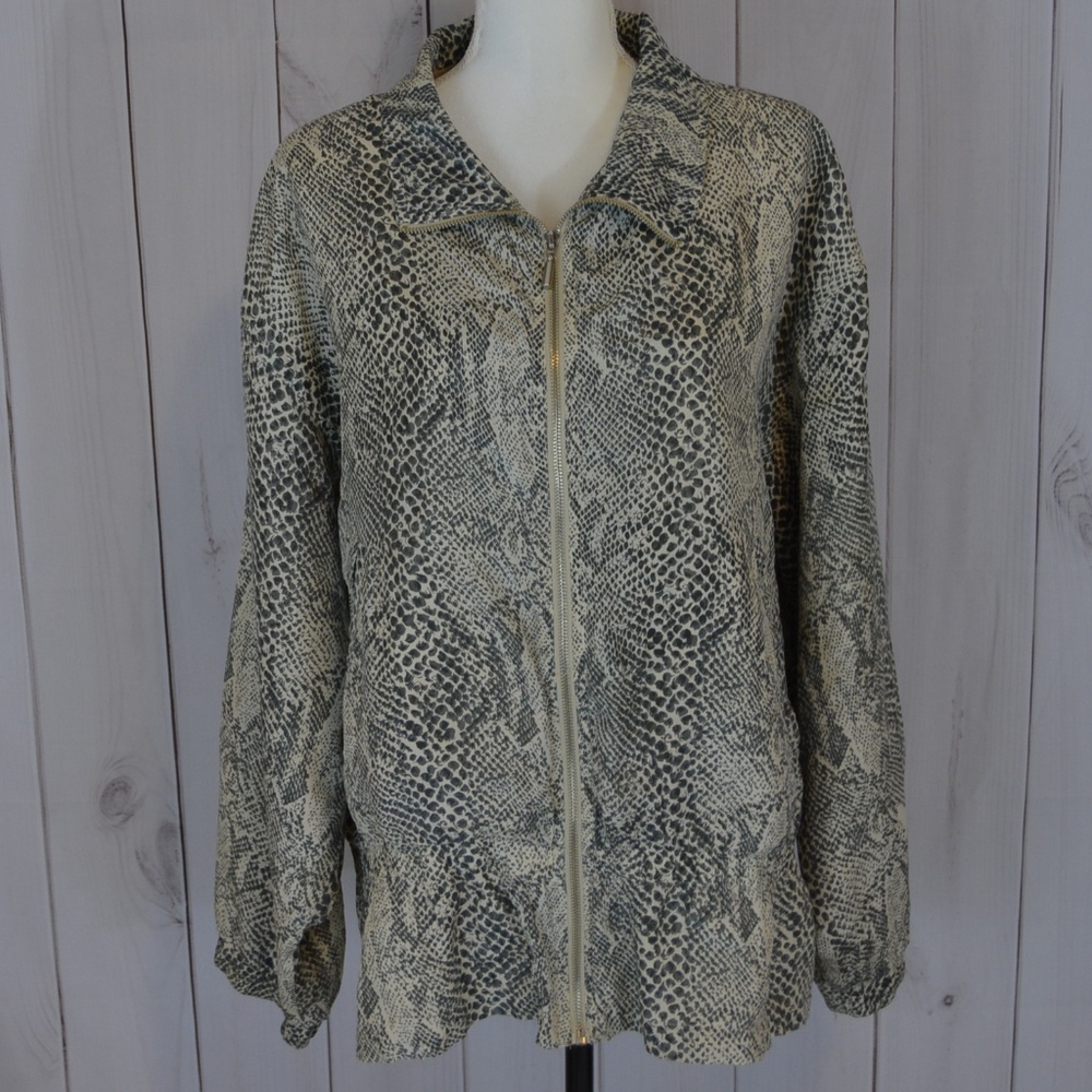 Vtg 80s EAST WEST SILKS BOMBER JACKET WINDBREAKER